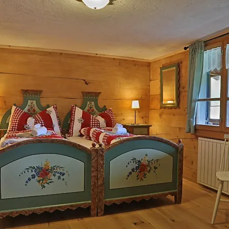 招待所 Bellawiese 圣安东尼