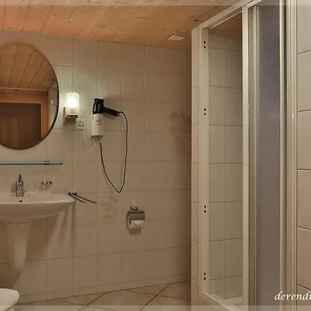 Bellawiese 게스트하우스 *